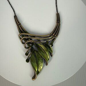 Vintage Art Nouveau Style Brass-tone Green Leaf Necklace & Matching Earrings Set